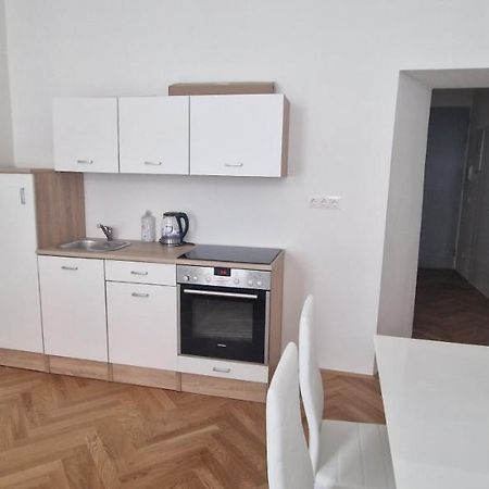 Default Kaschelgasse Apartment Wina Bagian luar foto