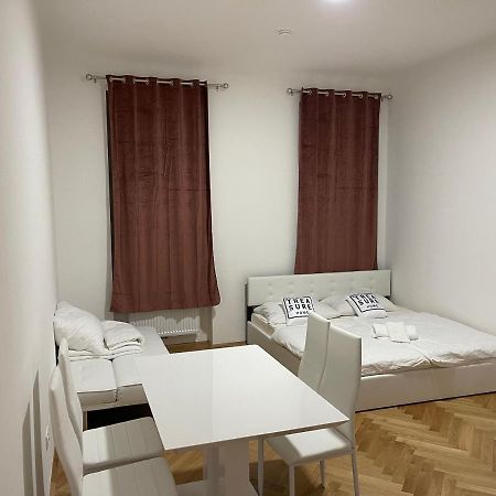 Default Kaschelgasse Apartment Wina Bagian luar foto